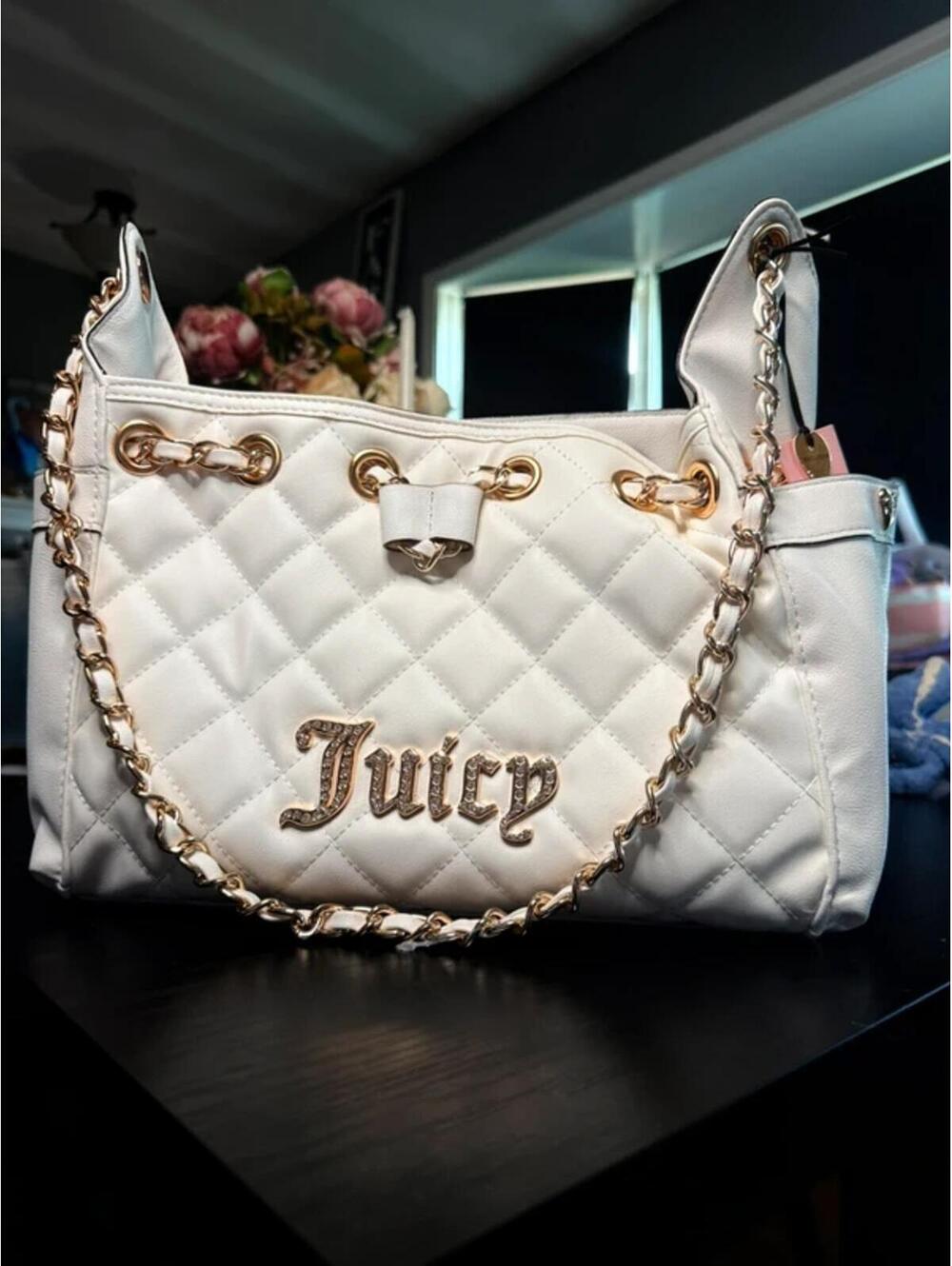 Juicy Couture White Quilted Shoulder Bag Gold Chain Strap Logo Purse NWT